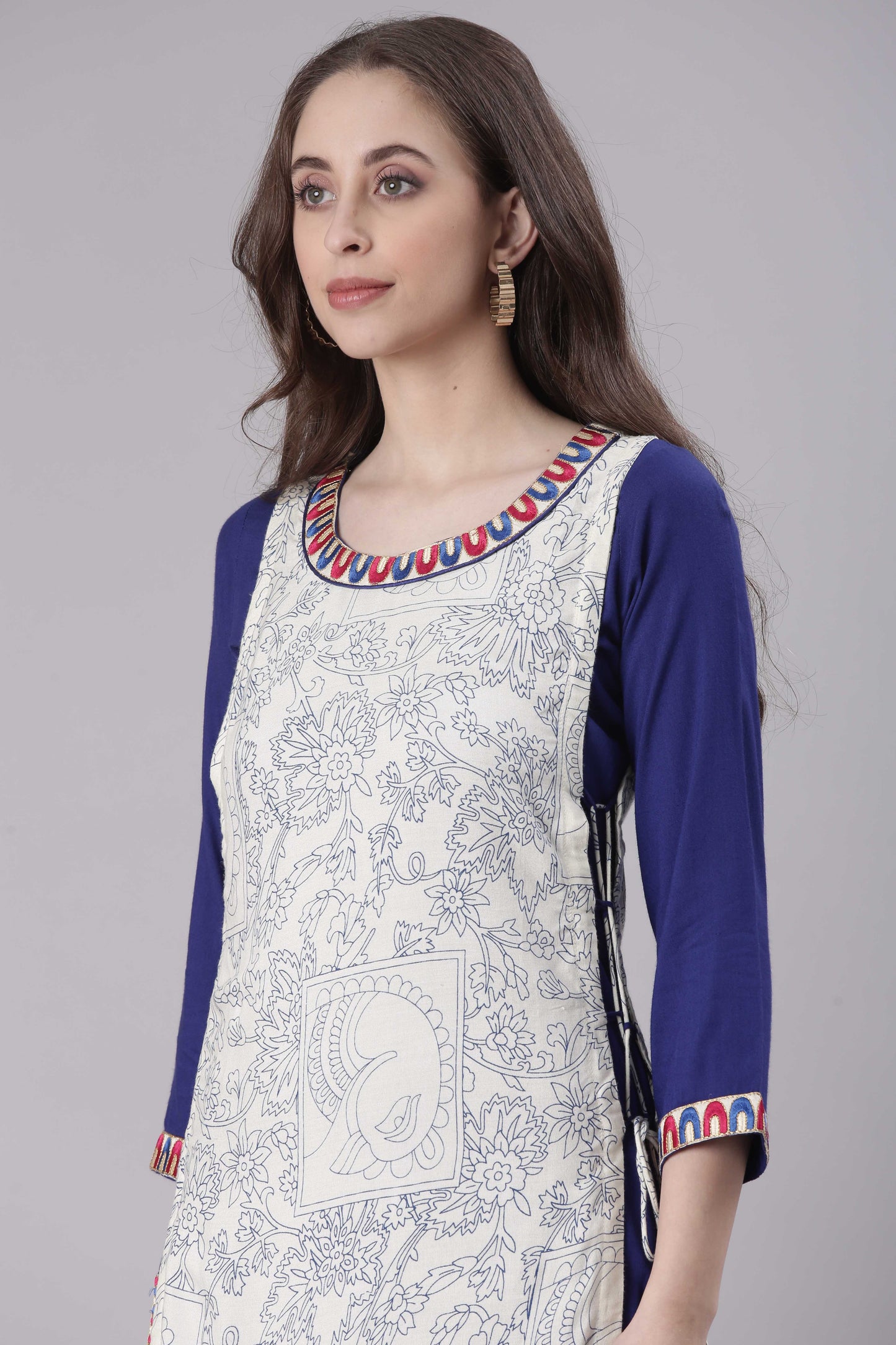 Women Geometric Embroidered Indie Prints Anarkali Kurta | Souchii