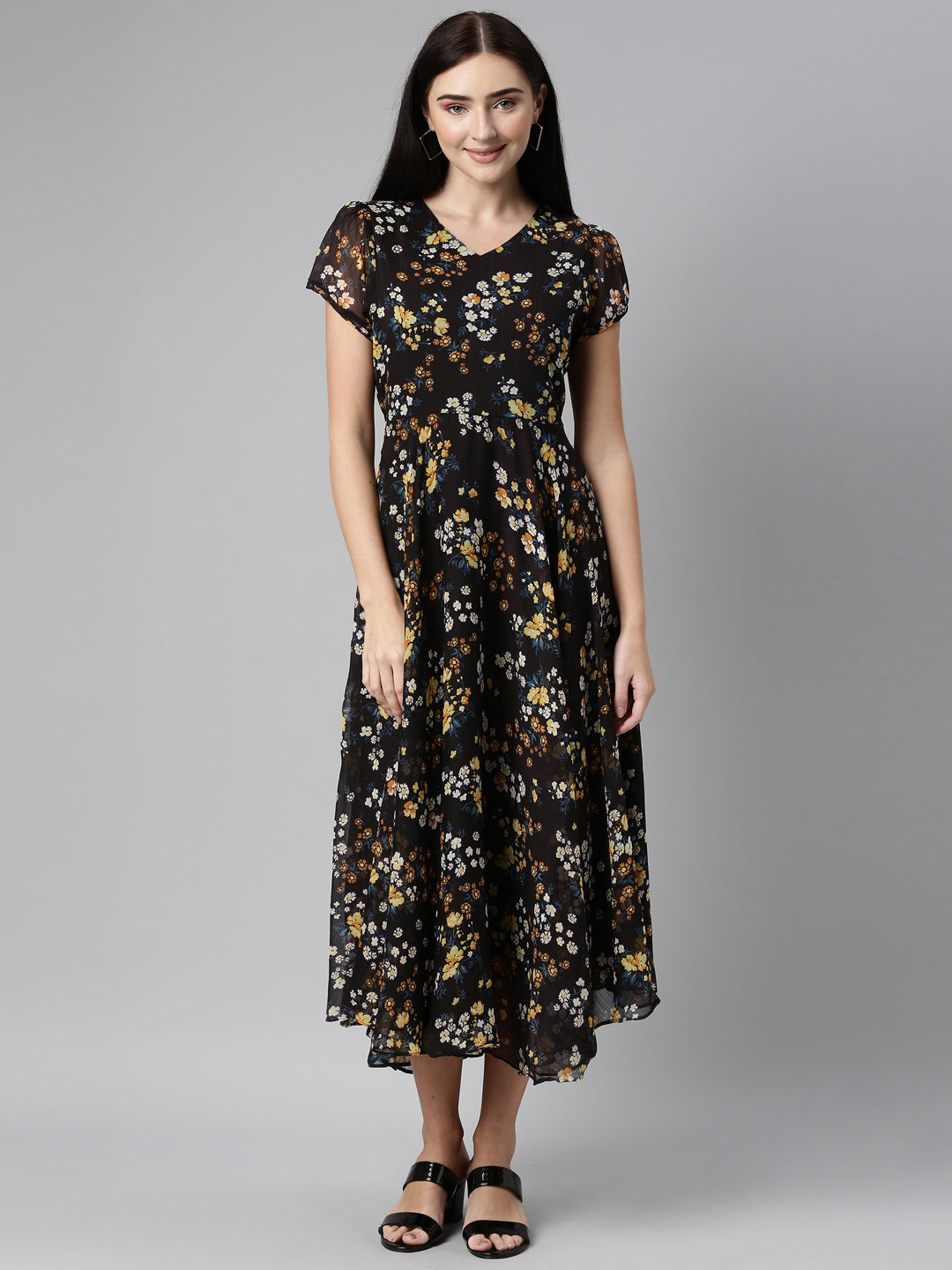 Maxi Dress – Black Floral Printed V-Neck | Souchii