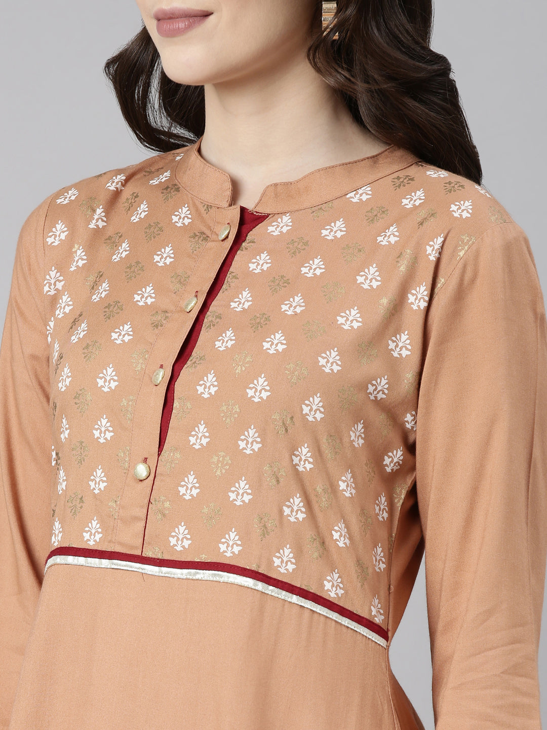 Souchii Women’s Elegant Rayon Kurta – Beige Ethnic Kurta with Zari Detailing