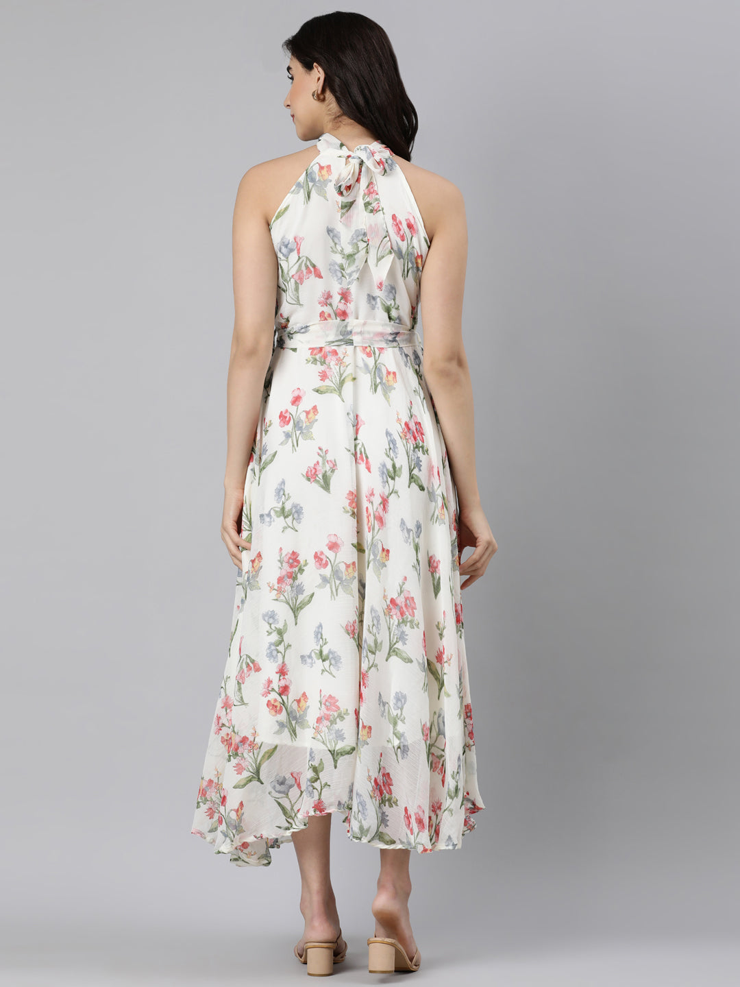 Dress – White Halter | Souchii