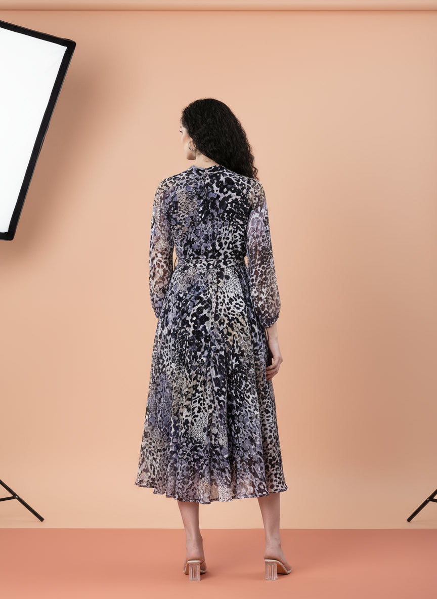 Elegance in Print - Souchii Maxi Dress