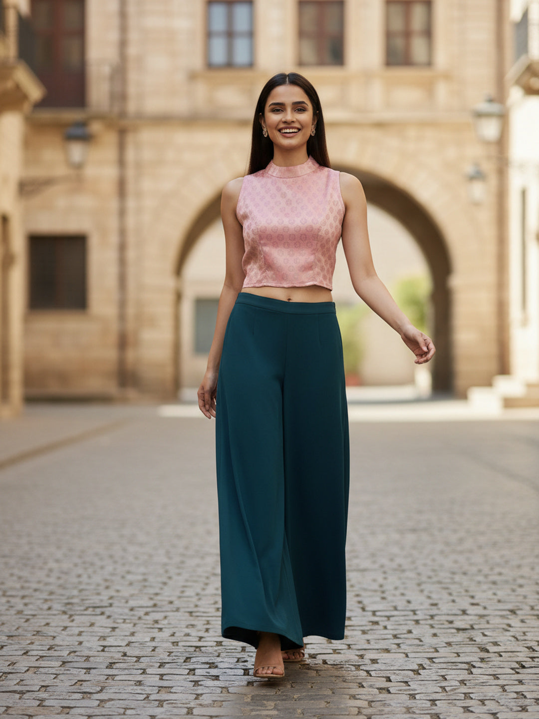 Pink Dupion Silk Sleeveless Round-Neck Blouse | Souchii