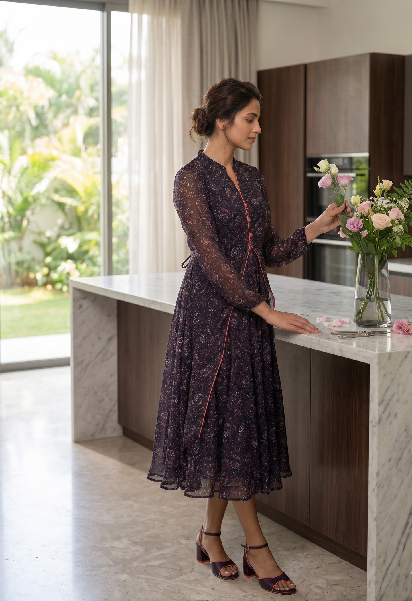 Souchii Women's Midnight Paisley Chiffon Layered Midi Dress