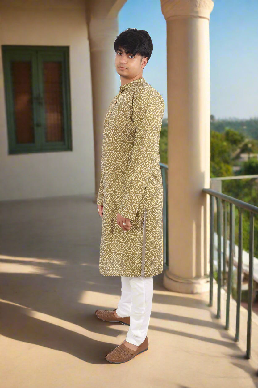 Men Ethnic Motifs Printed Mandarin Collar Indie Prints Straight Kurta | Souchii
